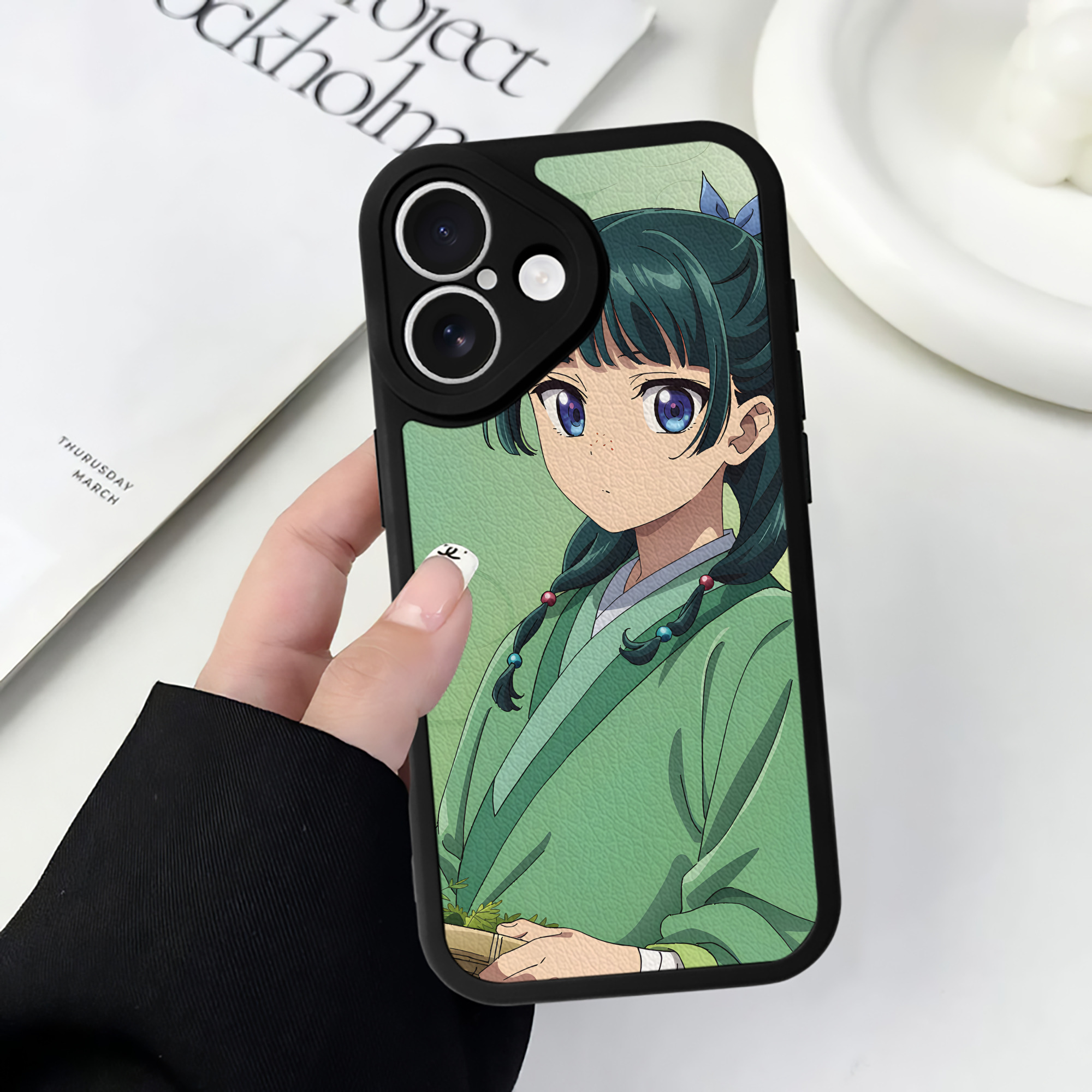 （画像用） 薬屋のひとりごと The Apothecary Diaries 【iPhone 16シリーズ対応】シリコンスマホケース（レザー調） 材質：シリコン
